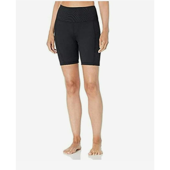 Danskin Black Bike Shorts Side Pockets High Rise Shaping Contour Seams - Picture 1 of 8